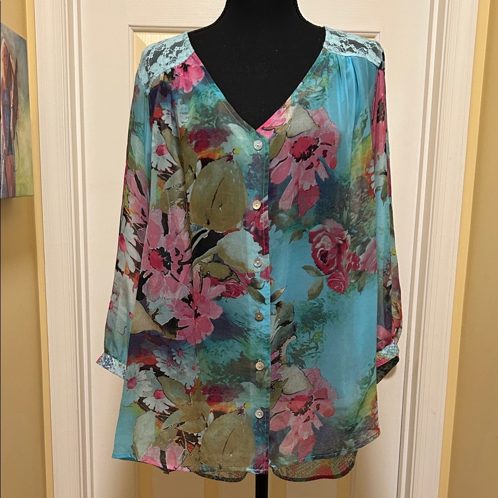 dressbarn Multicolor Floral Button-Up Blouse